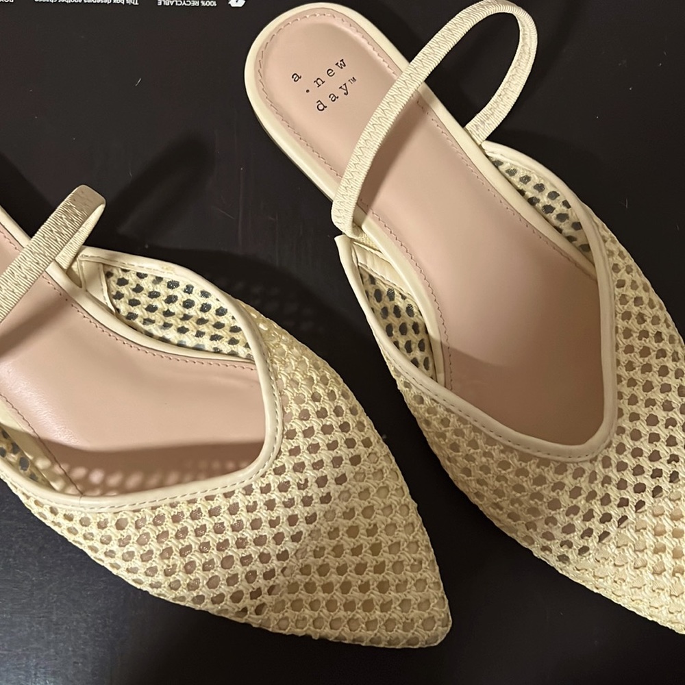 Cream Pointed Toe Flats